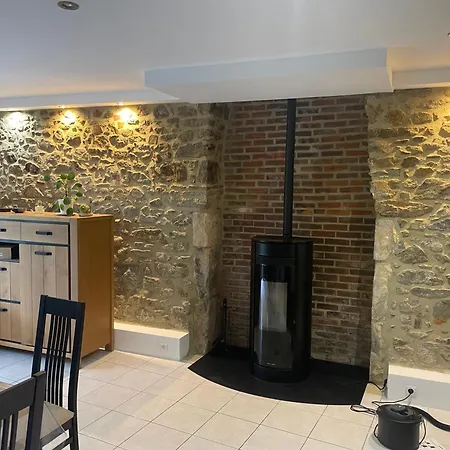 Maison Aux Volets Bleus Pouzauges